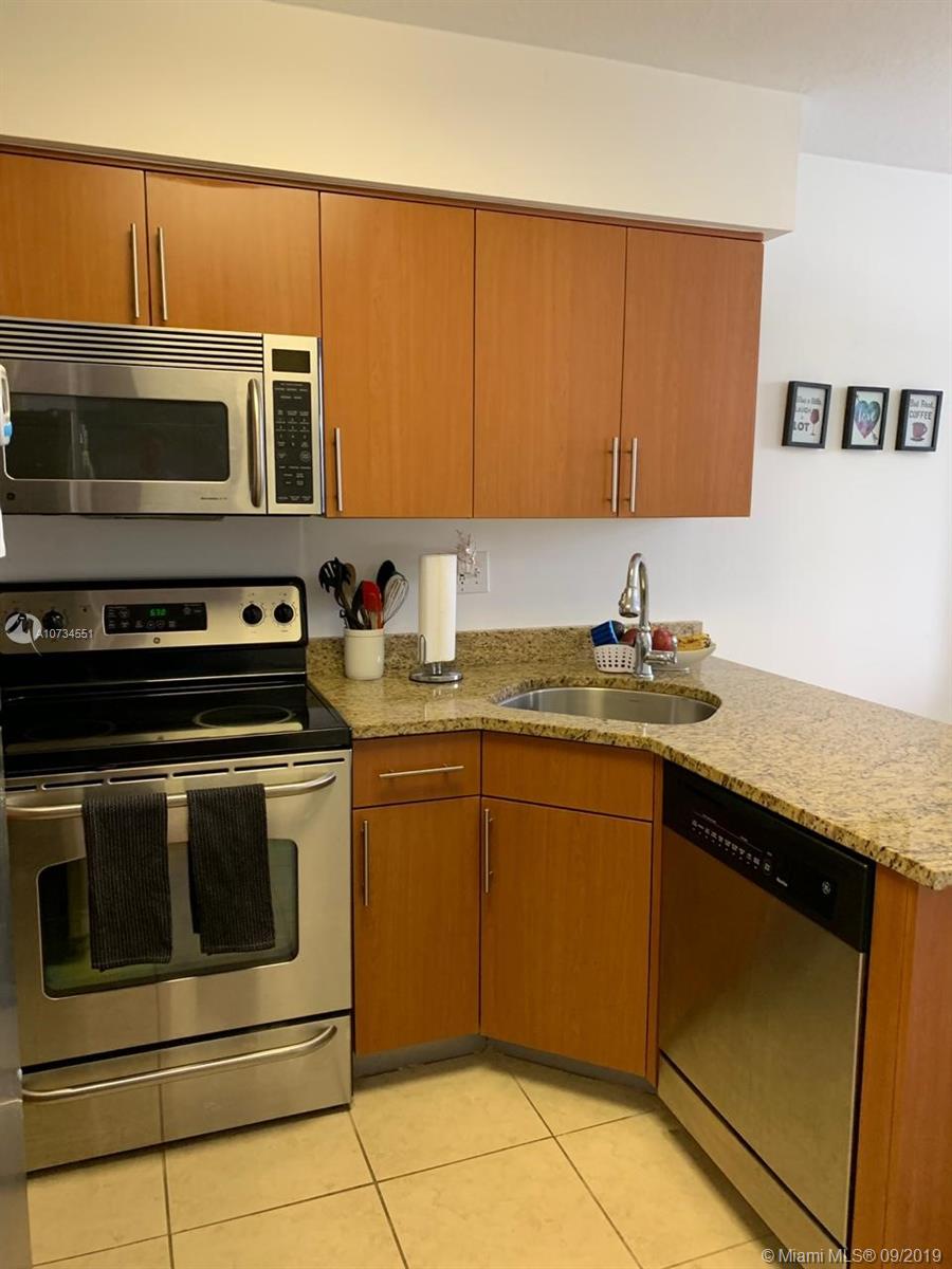 PARC CENTRAL AVENTURA EAS - Residential Lease