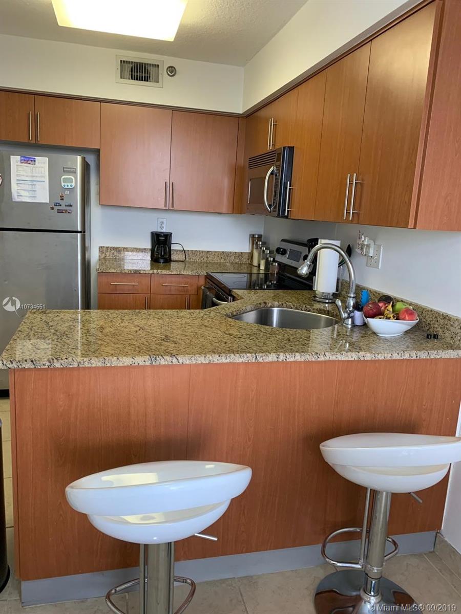 PARC CENTRAL AVENTURA EAS - Residential Lease