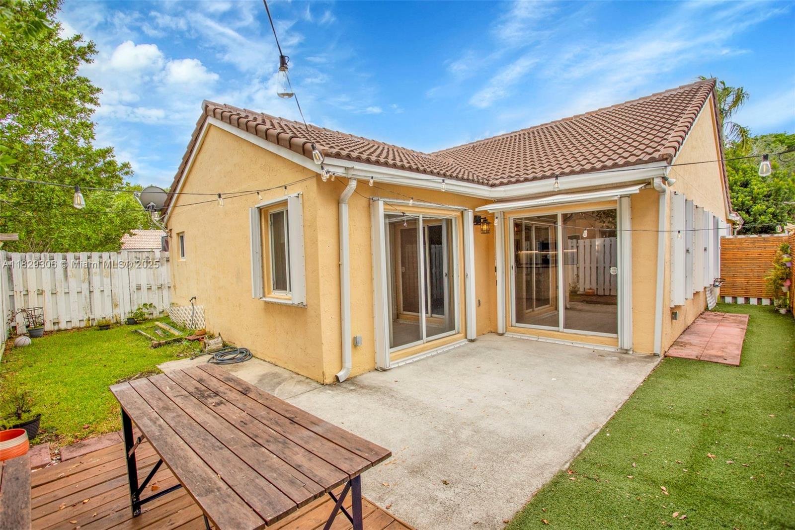 SECTORS 3 & 4 BOUNDARY PL - Residential