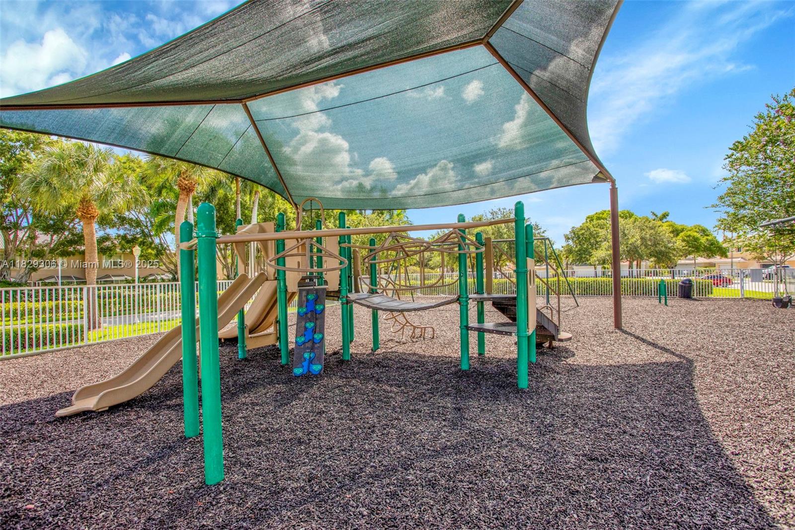 SECTORS 3 & 4 BOUNDARY PL - Residential