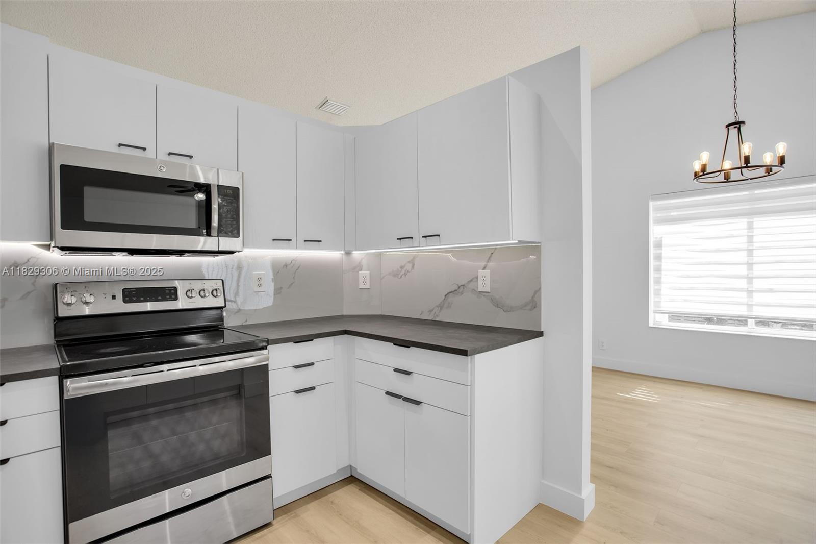 SECTORS 3 & 4 BOUNDARY PL - Residential