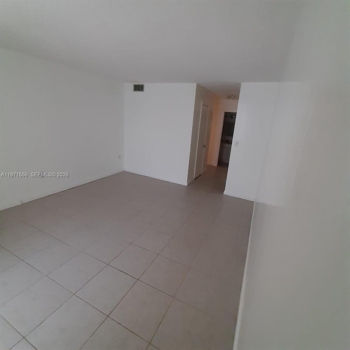 COMMODORE PLAZA CONDO - Residential