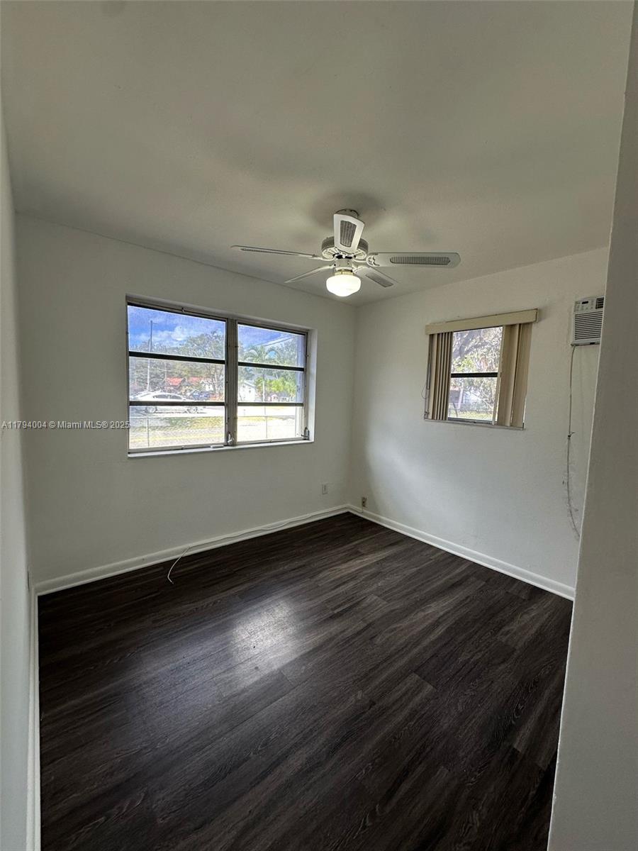 LAUDERDALE HOMESITES - Residential Income