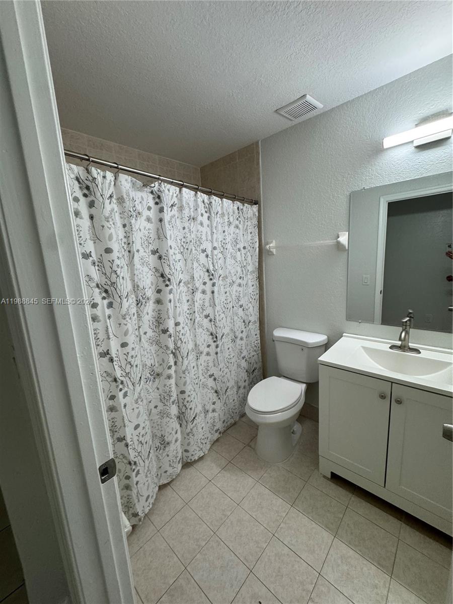 SHOMA TOWNHOMES AT KEYSCO - Residential