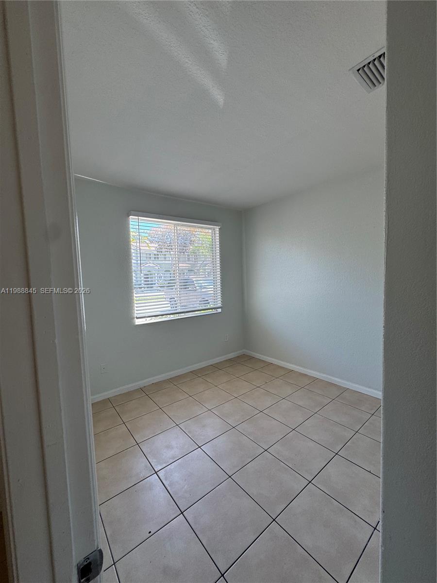 SHOMA TOWNHOMES AT KEYSCO - Residential