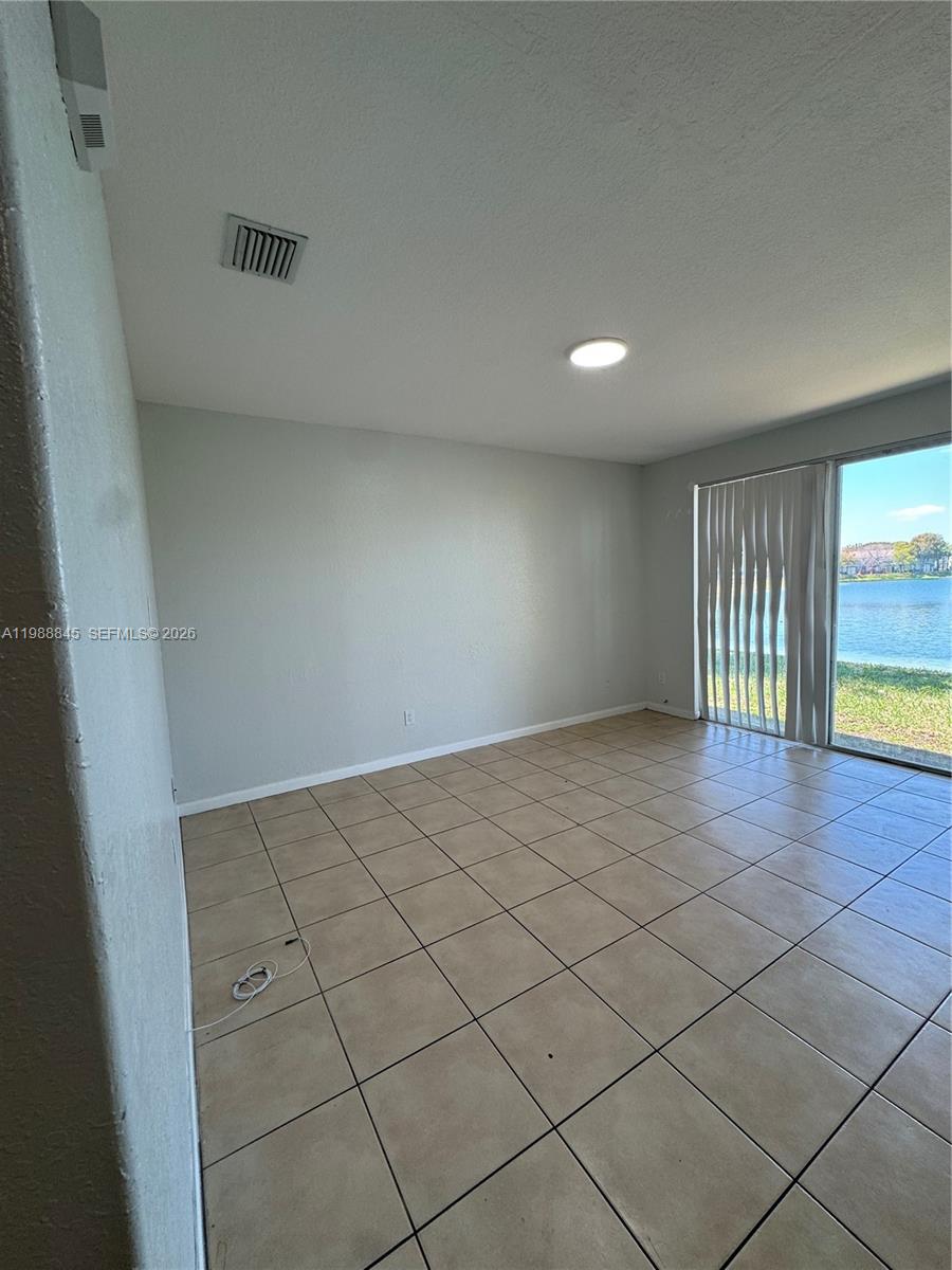 SHOMA TOWNHOMES AT KEYSCO - Residential