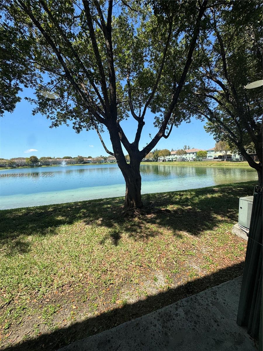 SHOMA TOWNHOMES AT KEYSCO - Residential