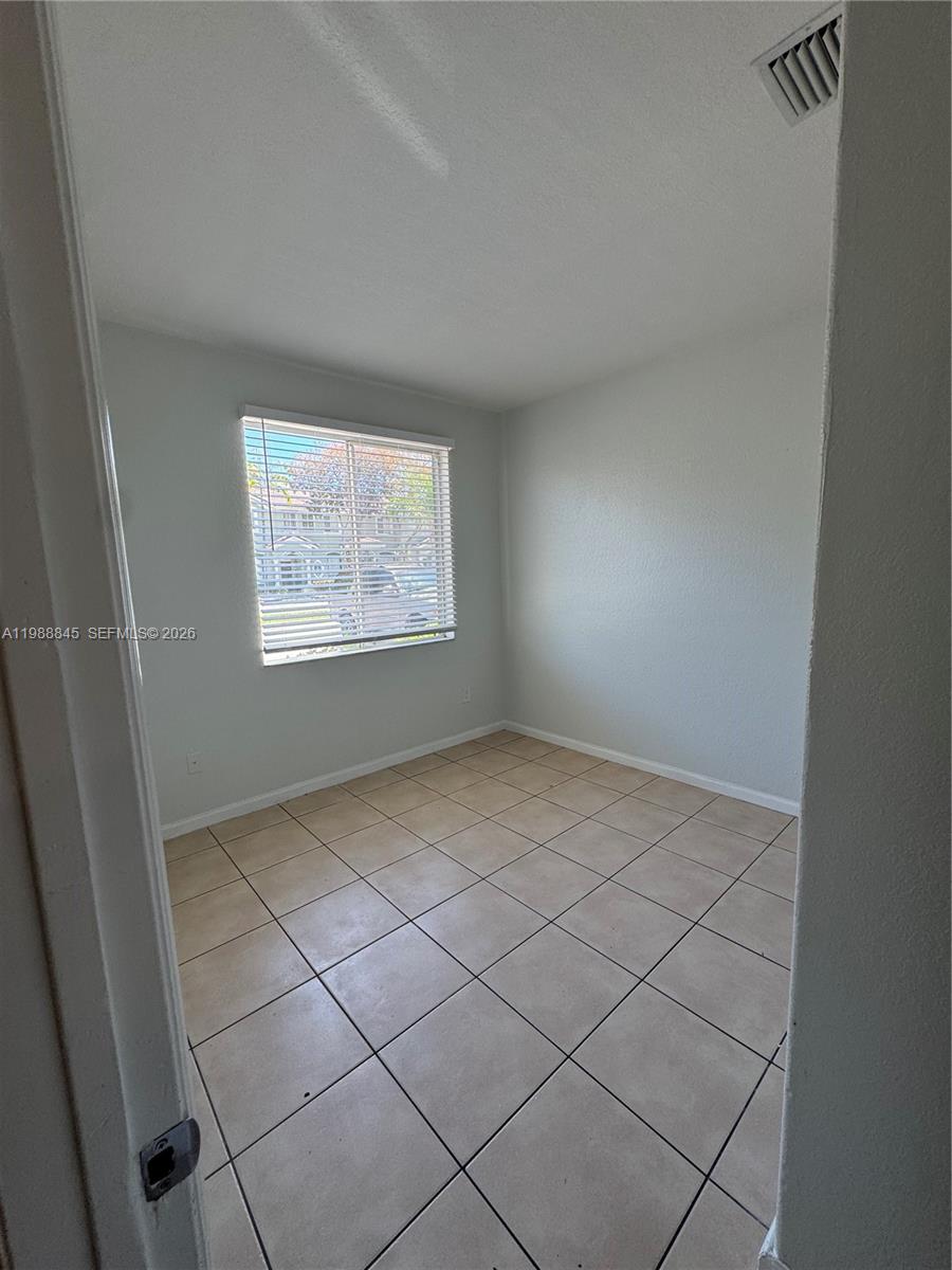 SHOMA TOWNHOMES AT KEYSCO - Residential