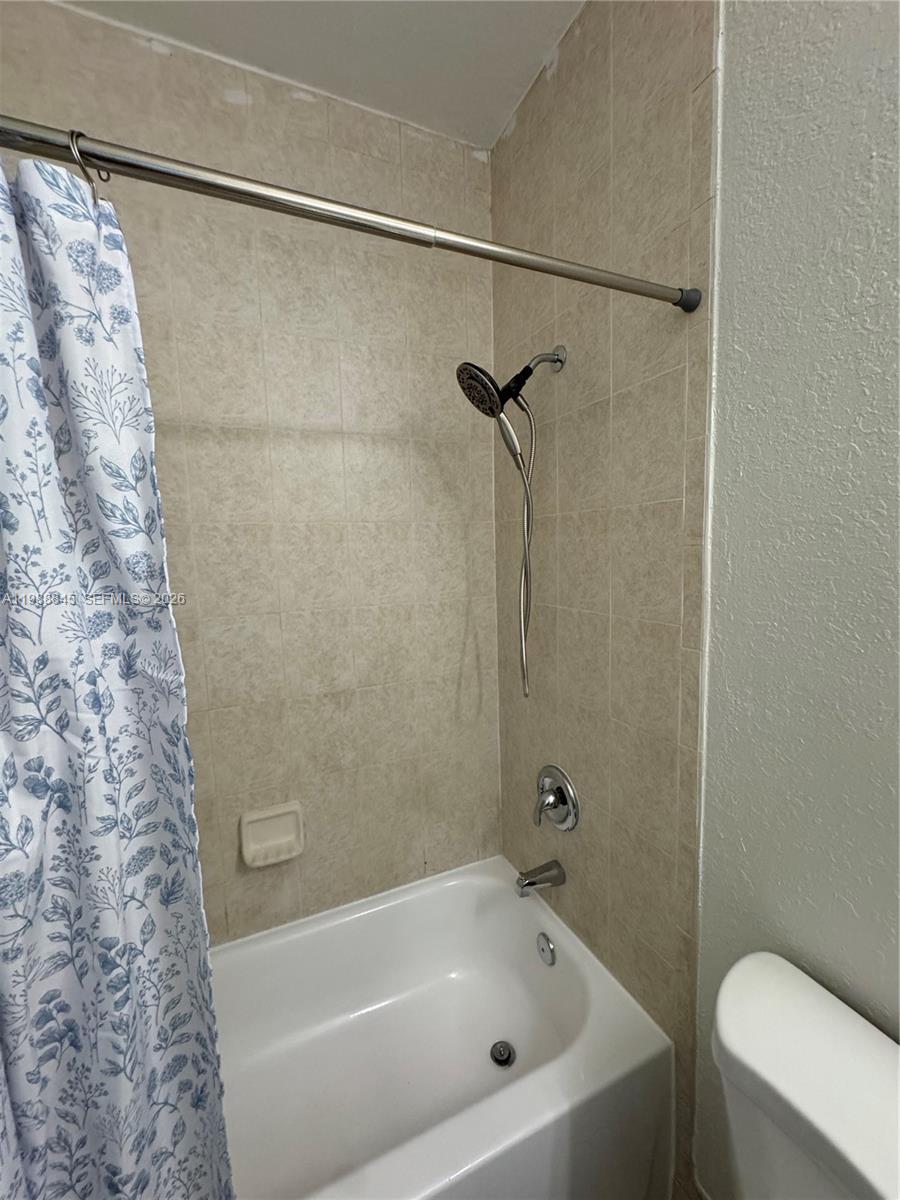 SHOMA TOWNHOMES AT KEYSCO - Residential