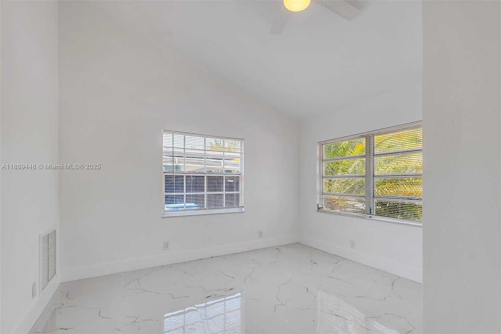 NORTH ANDREWS TERRACE - Residential