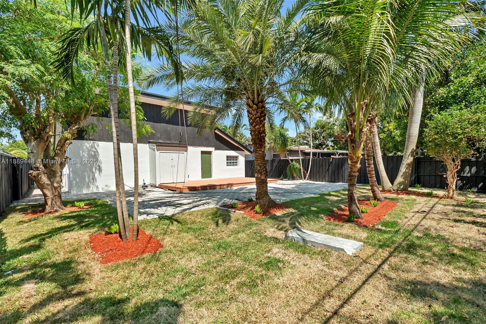 NORTH ANDREWS TERRACE - Residential
