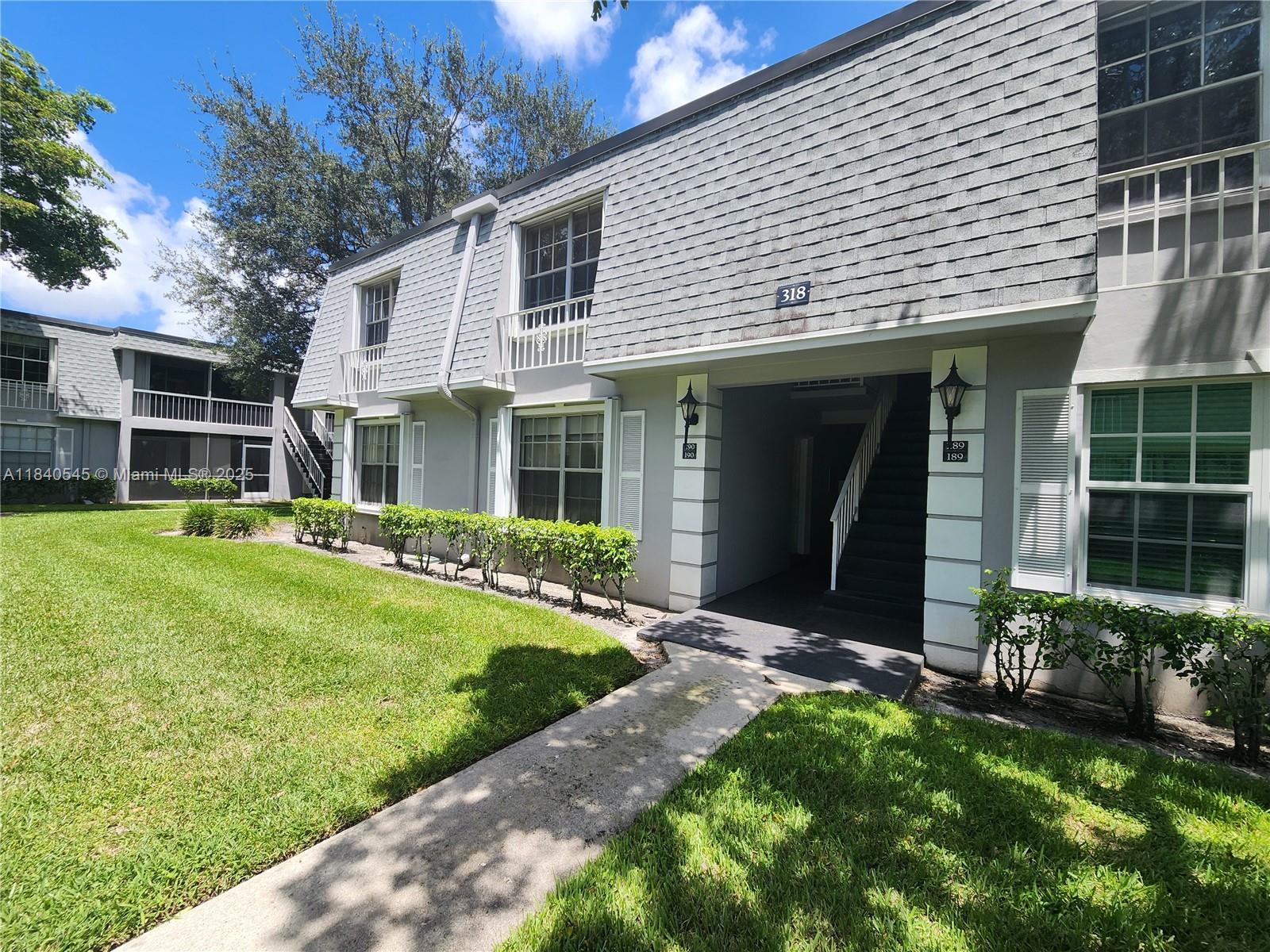 FRENCH QUARTER CONDOMINIU - Residential