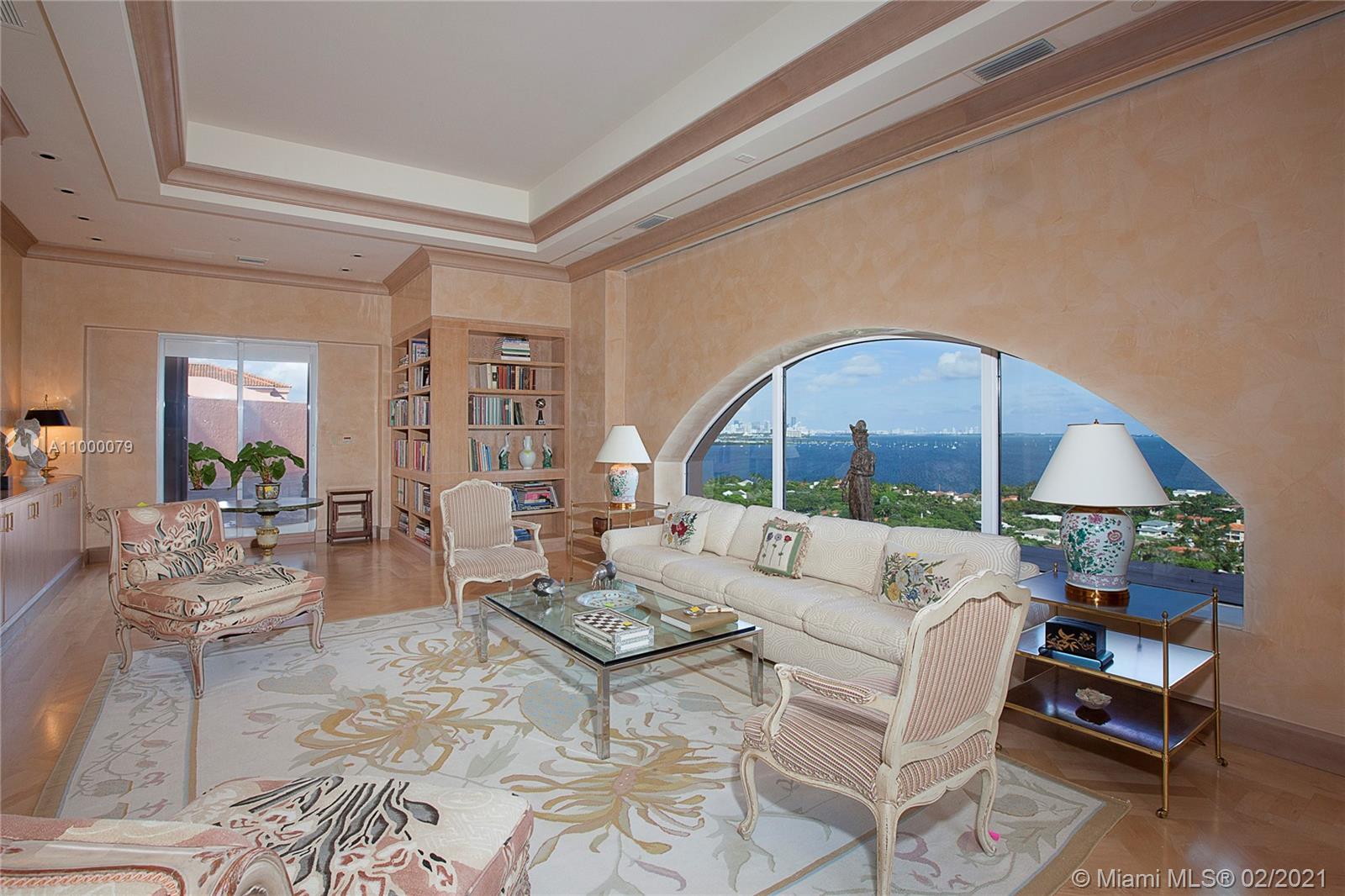 THE GABLES CONDO - Residential