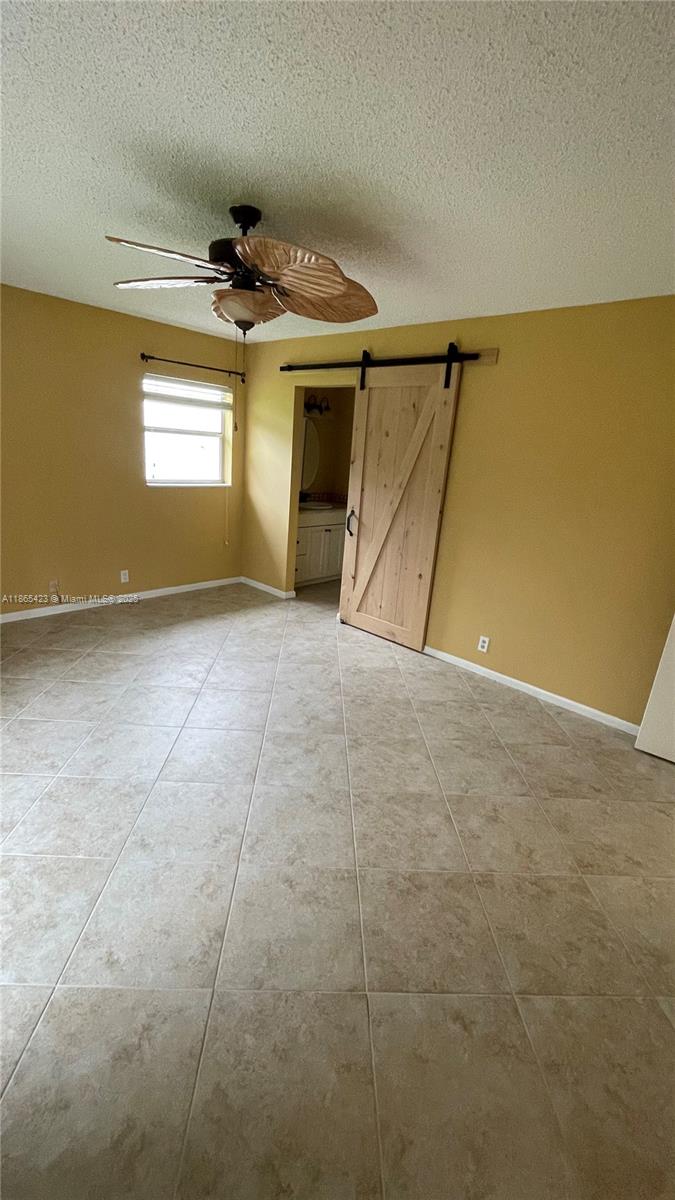GOLDEN LAKES VILLAGE COND - Residential Lease
