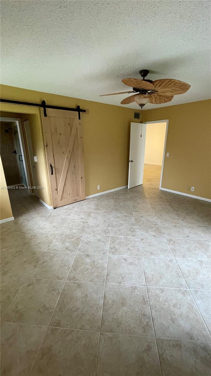 GOLDEN LAKES VILLAGE COND - Residential Lease