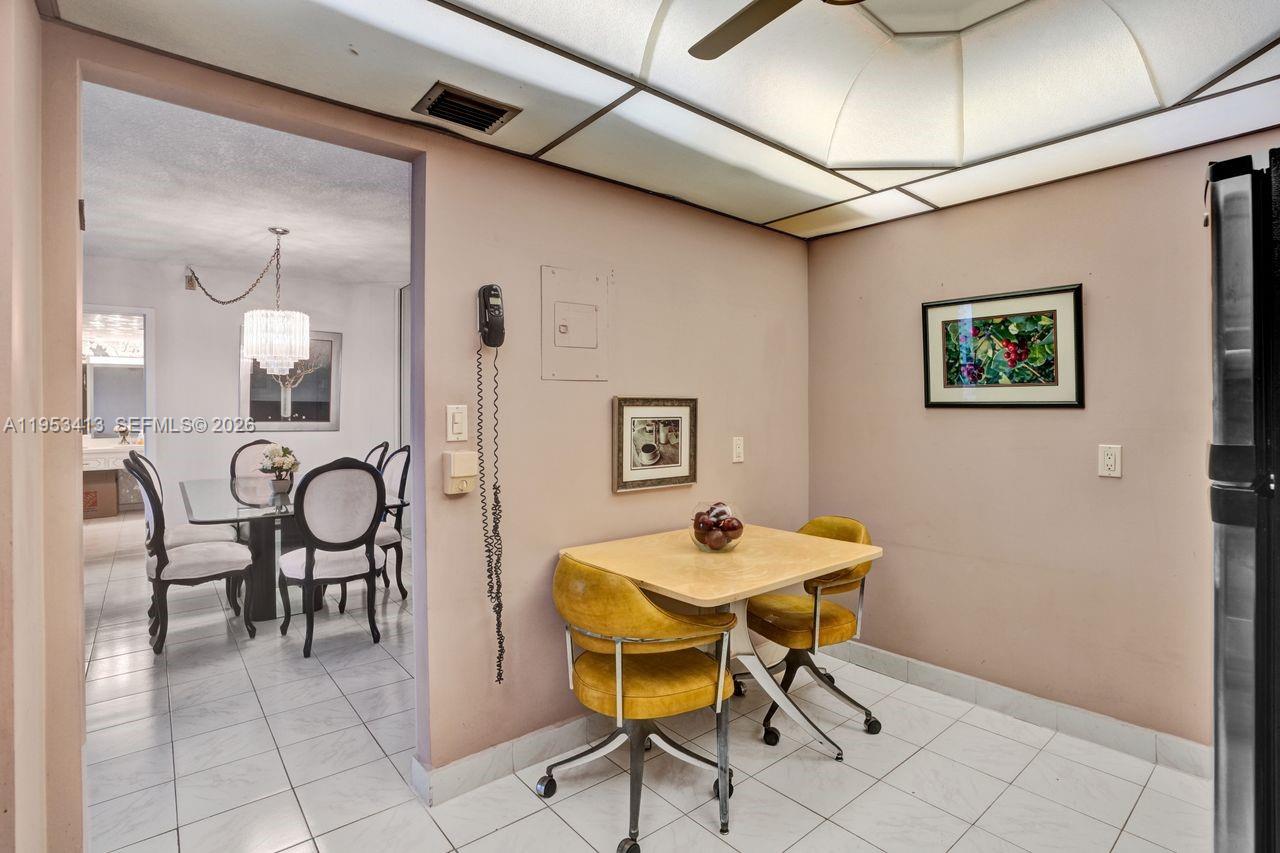 ARLEN HOUSE EAST CONDO - Residential