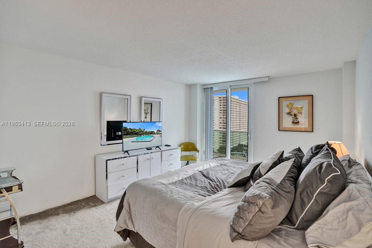 ARLEN HOUSE EAST CONDO - Residential