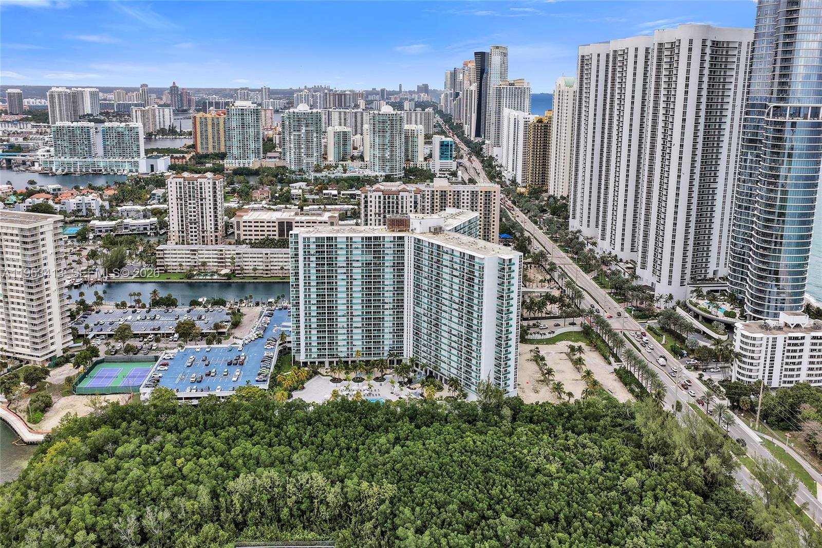 ARLEN HOUSE EAST CONDO - Residential