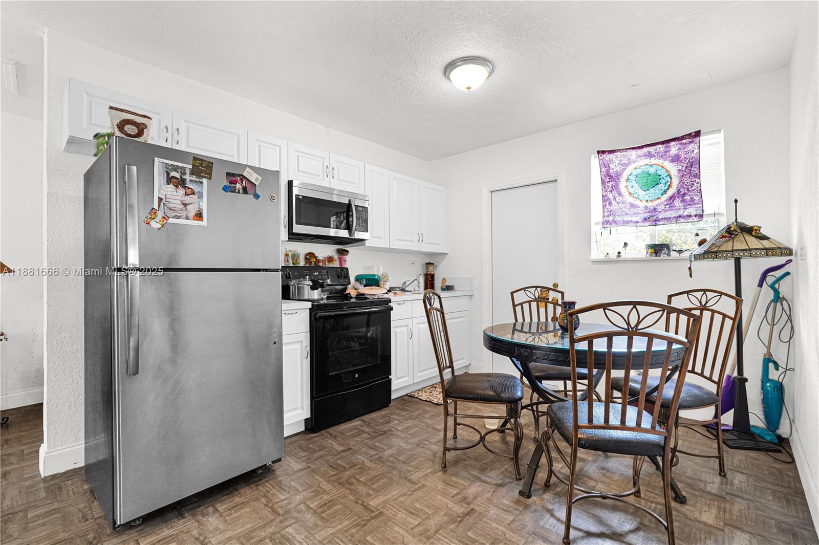 THE TROPICS AMD - Residential