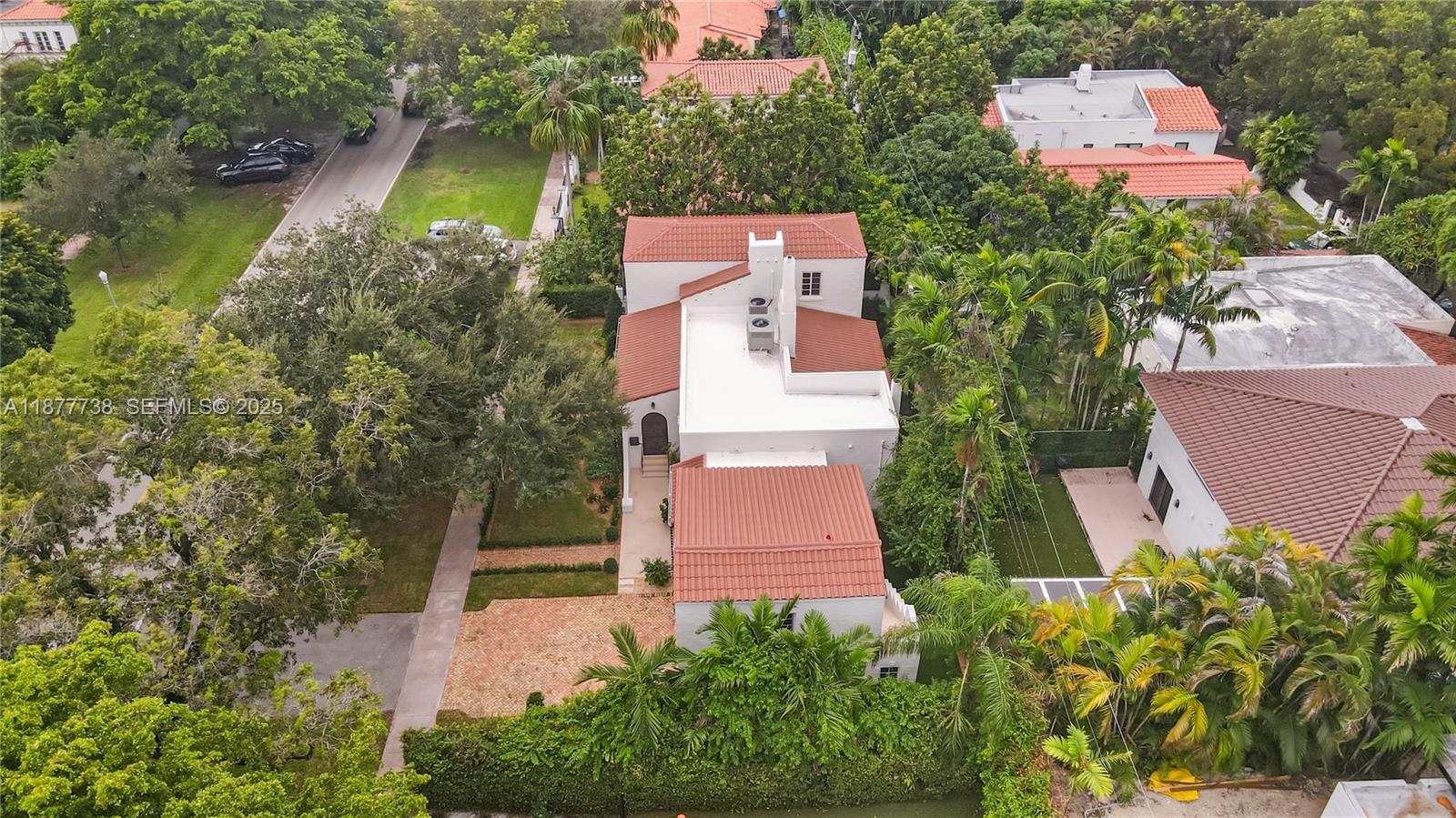 CORAL GABLES GRANADA SEC - Residential