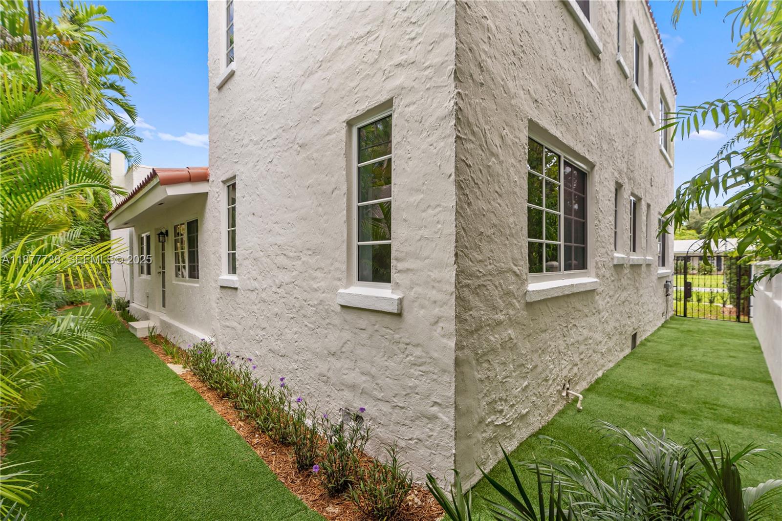 CORAL GABLES GRANADA SEC - Residential