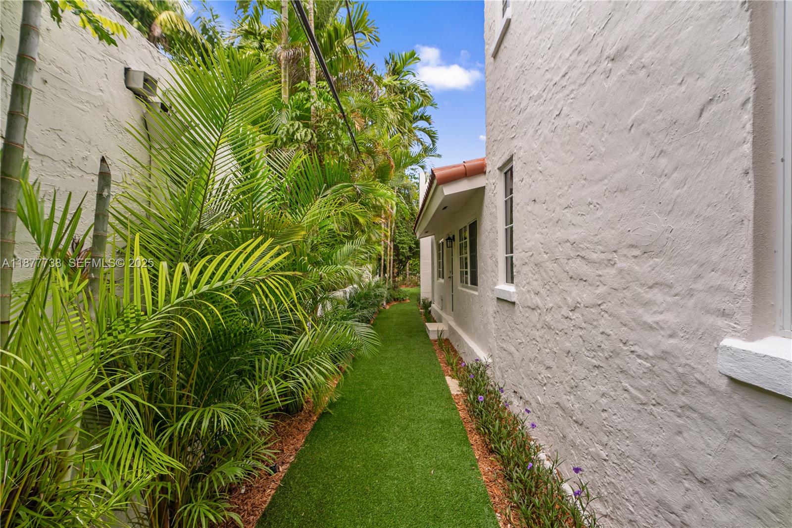 CORAL GABLES GRANADA SEC - Residential