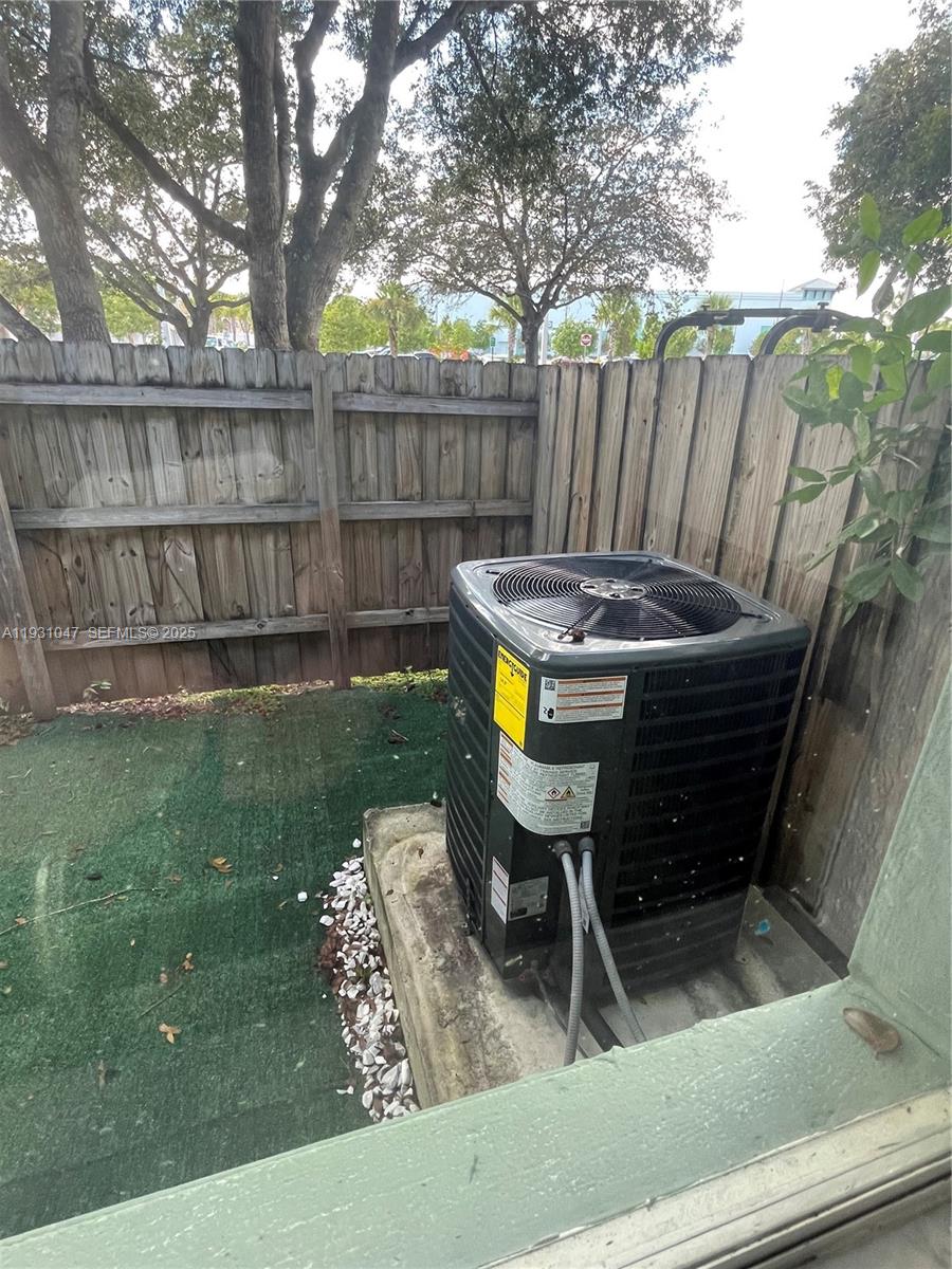 SHOMA TOWNHOMES AT KEYSCO - Residential Lease