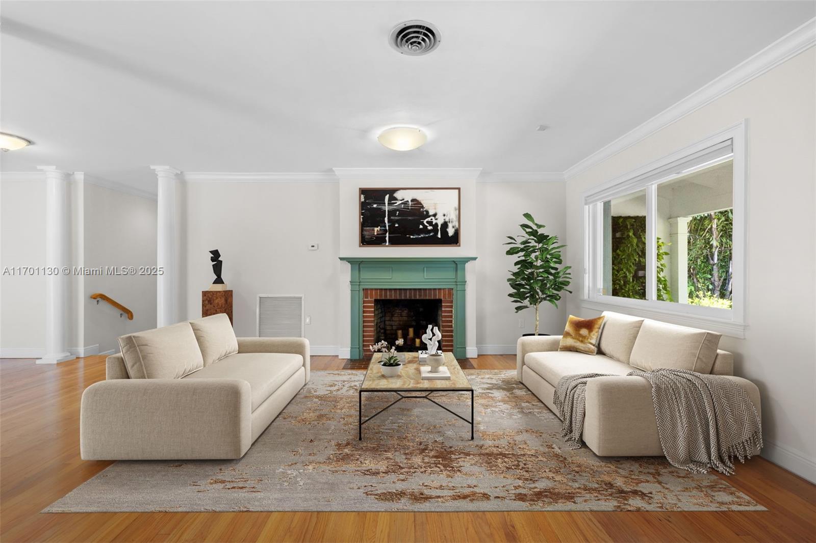 UNIVERSITY ESTATES - Residential