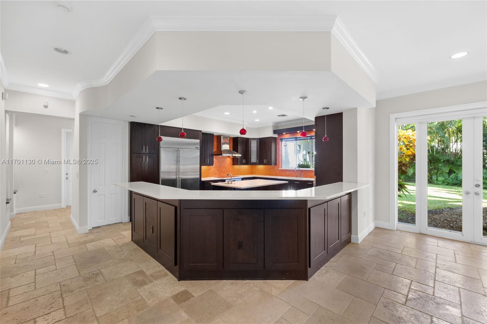 UNIVERSITY ESTATES - Residential