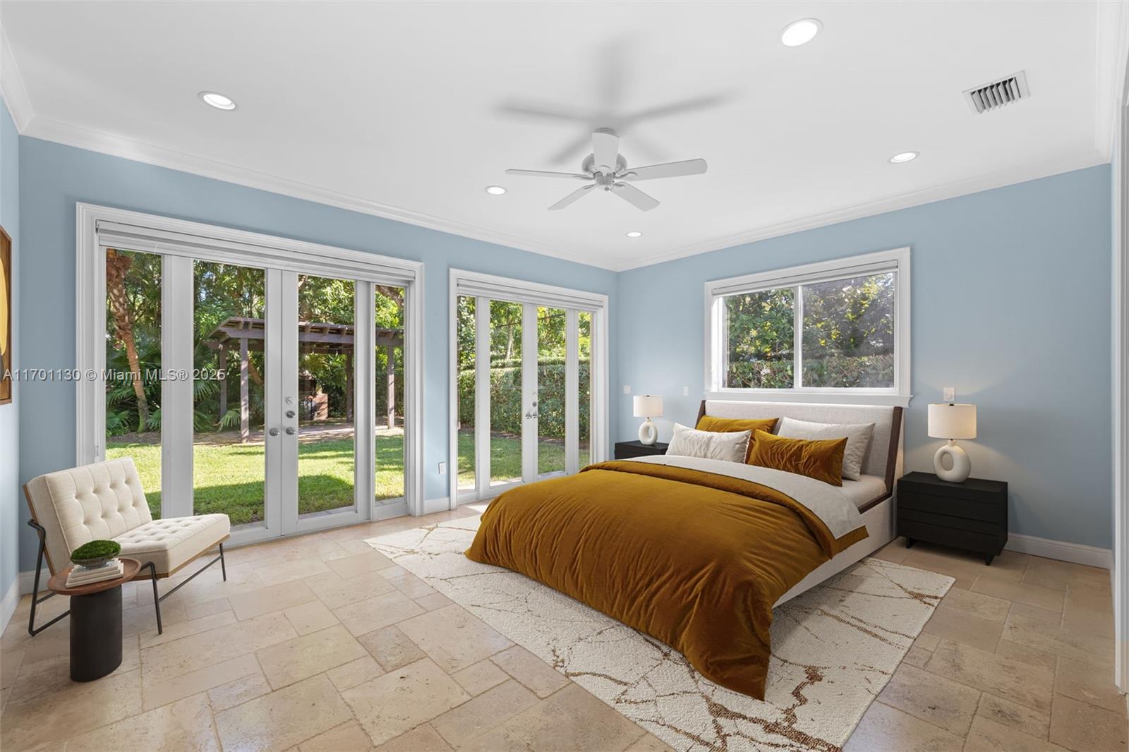 UNIVERSITY ESTATES - Residential