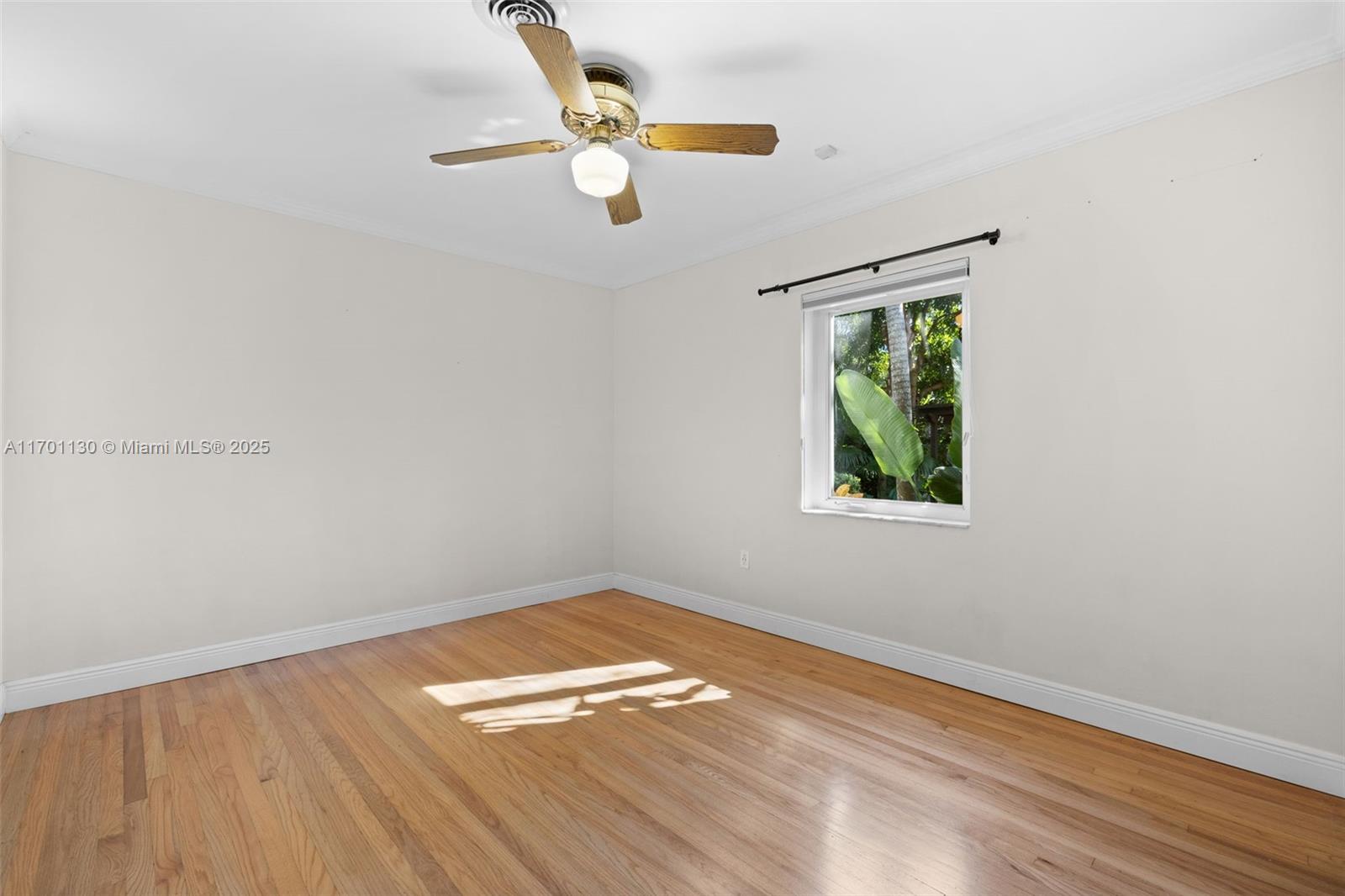 UNIVERSITY ESTATES - Residential