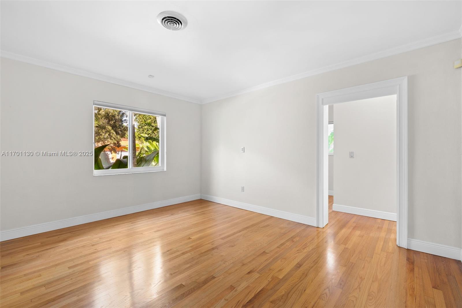 UNIVERSITY ESTATES - Residential