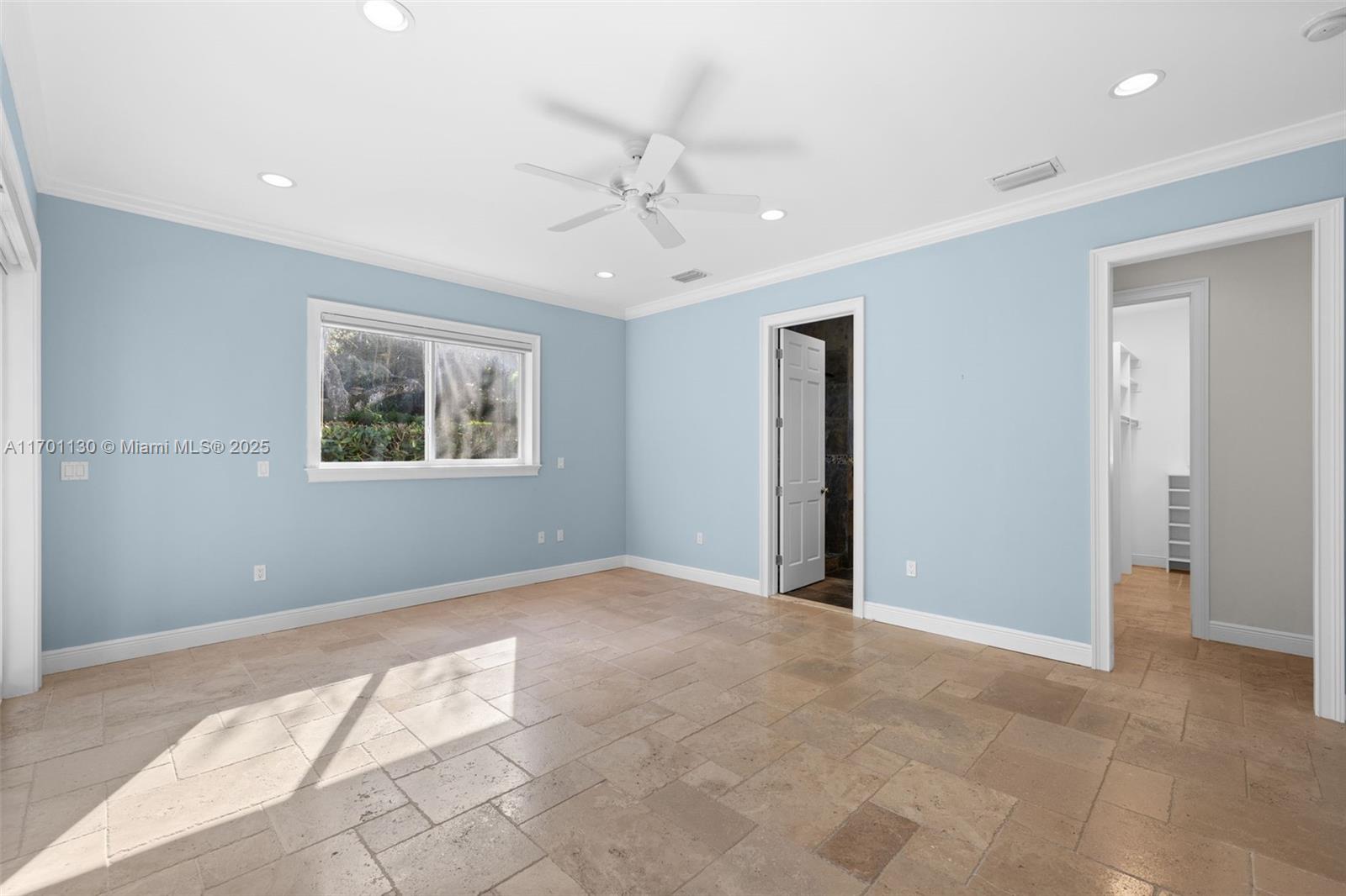 UNIVERSITY ESTATES - Residential