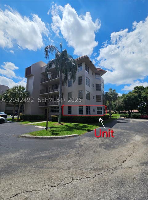 Photo of 9520 Seagrape Dr #106, Davie, FL 33324 (MLS # A12042492)