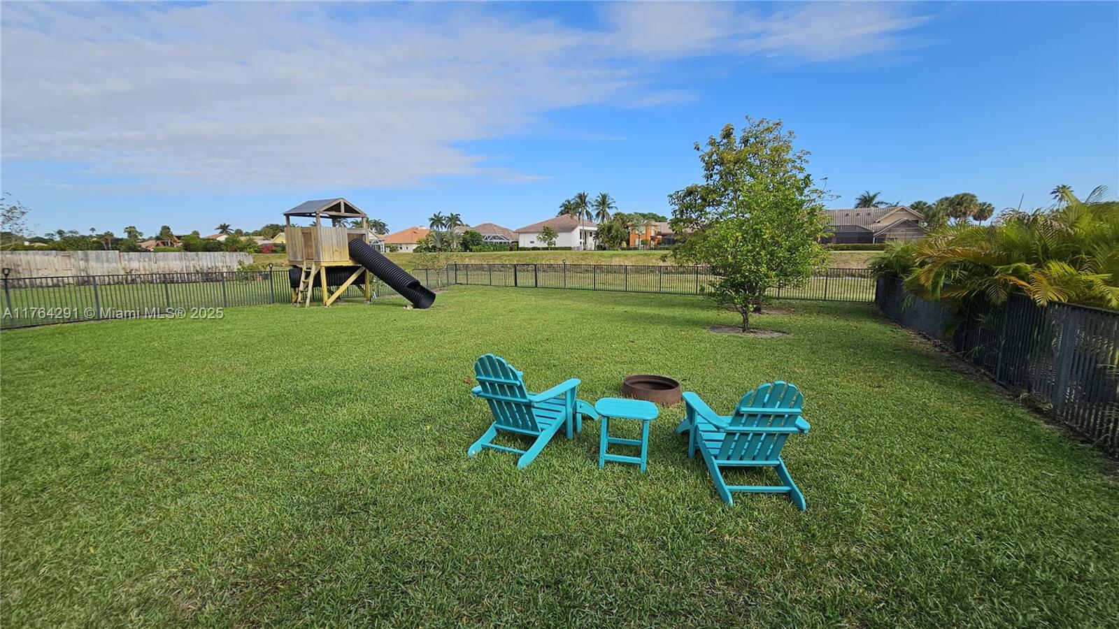 VILLAGES OF HILLSBORO - Residential