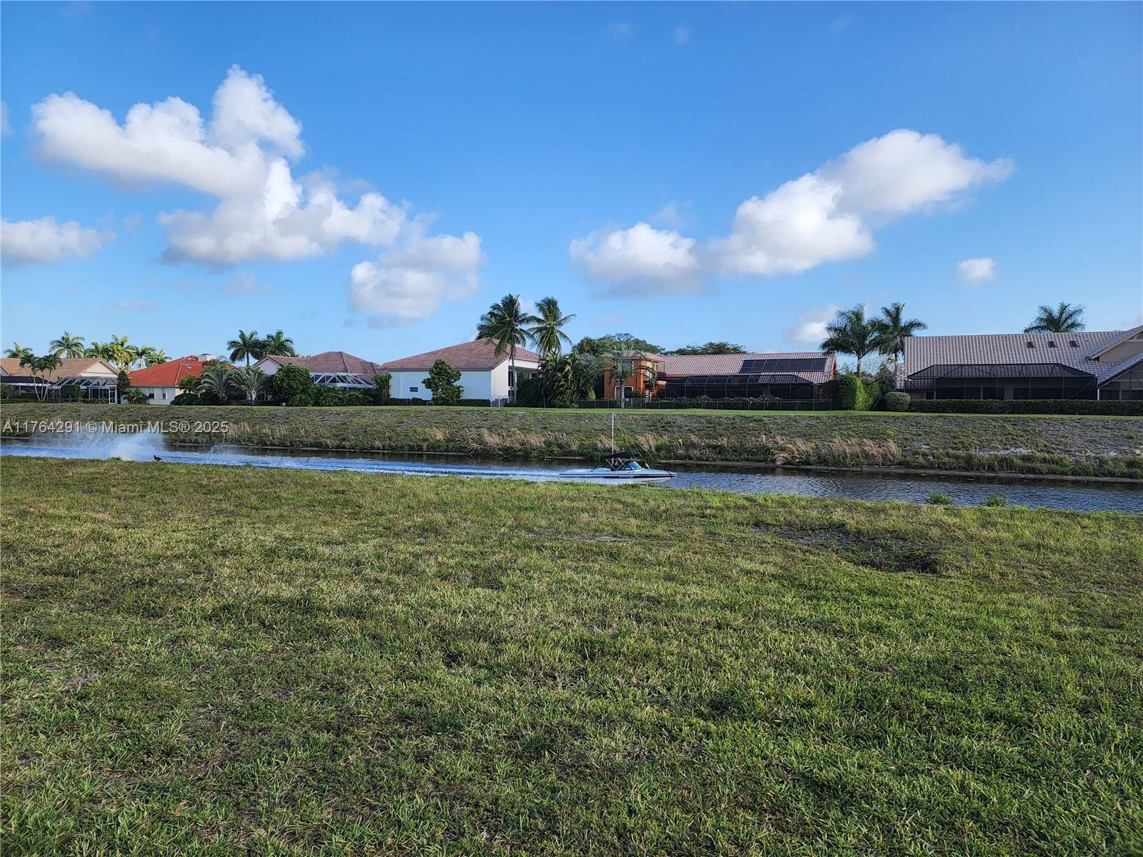 VILLAGES OF HILLSBORO - Residential