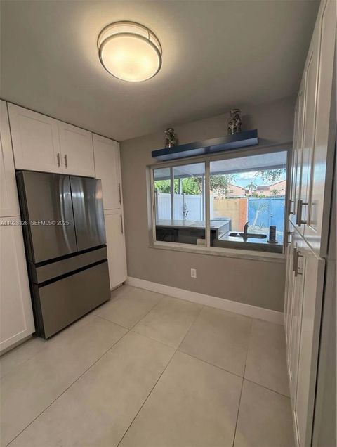 Photo of 5255 W 26th Ct #803, Hialeah, FL 33016 (MLS # A11928328)