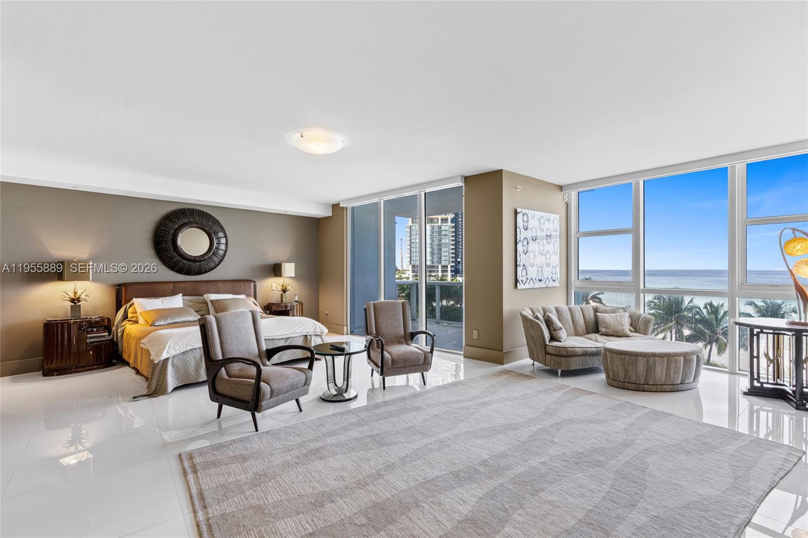 TRUMP ROYALE CONDO - Residential