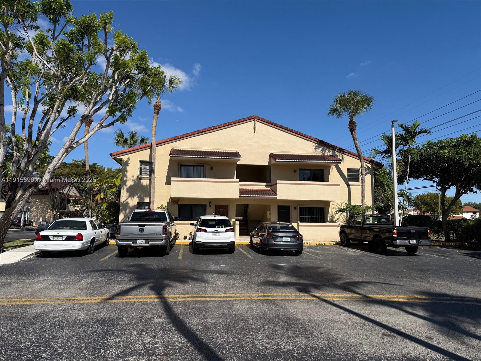 KENDALL LKS EAST PATIO CO - Residential