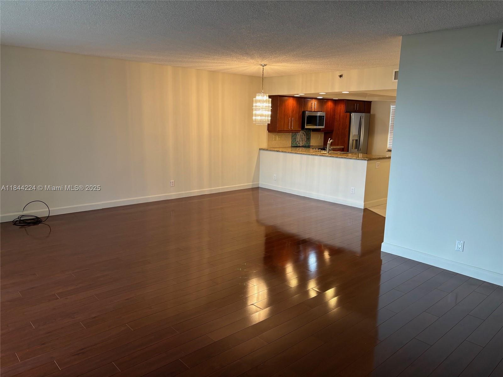 NO 114 PALM-AIRE COUNTRY - Residential