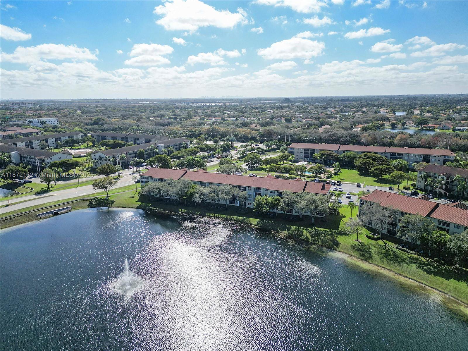 IVANHOE EAST AT CENTURY V - Residential Lease