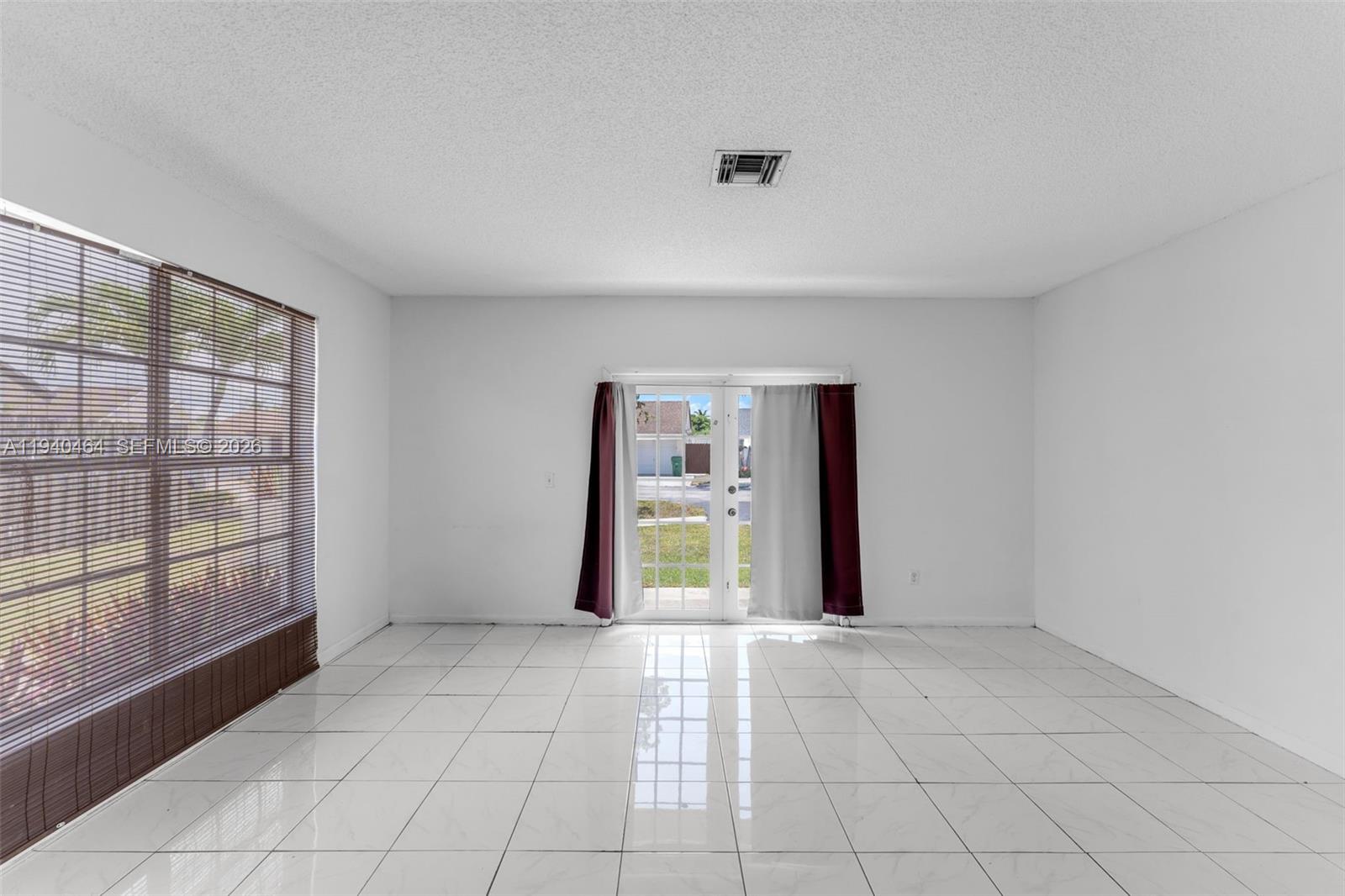 PUEBLO DEL SOL SEC 3 - Residential