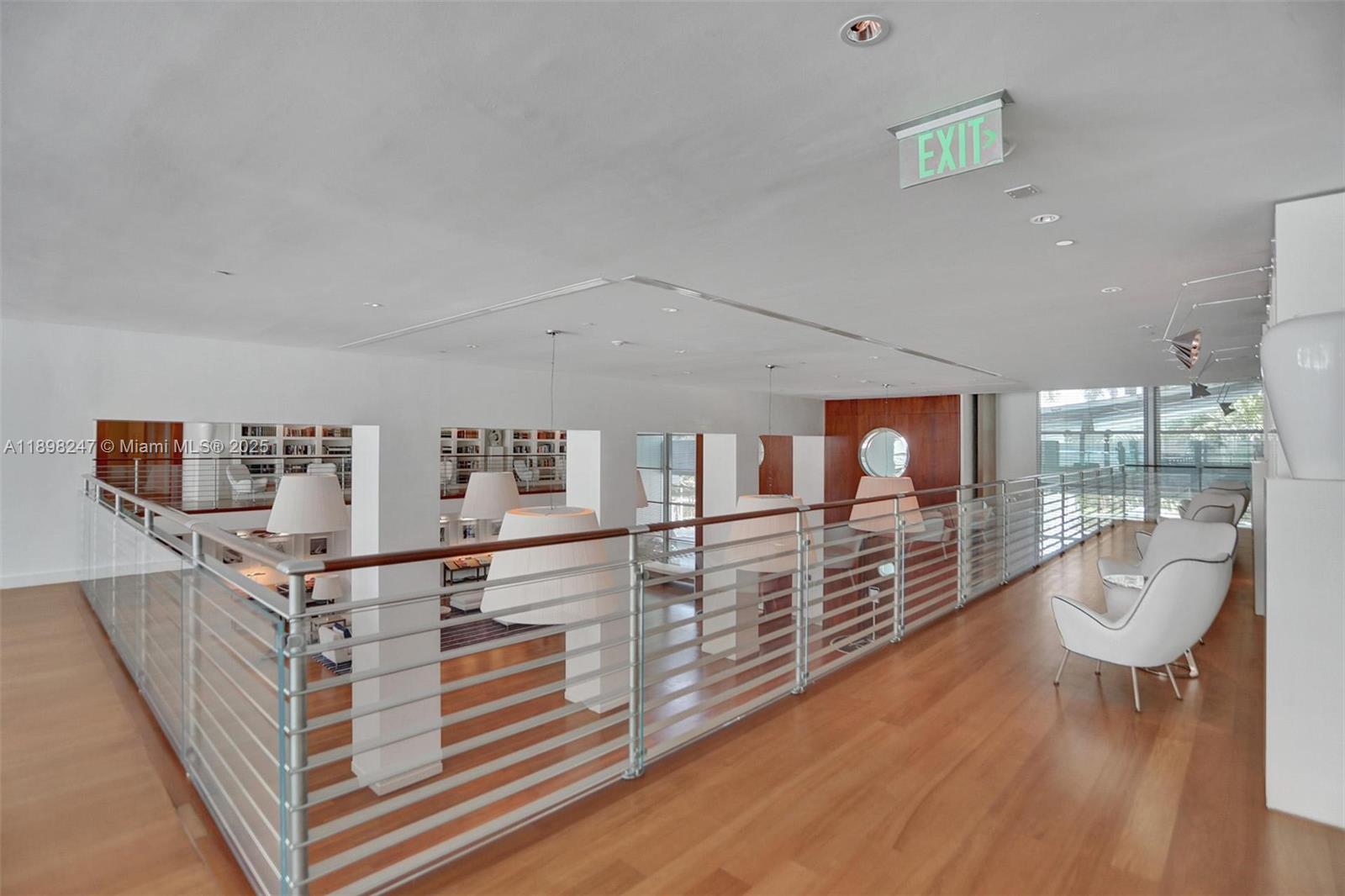 GROVENOR HOUSE CONDO - Residential