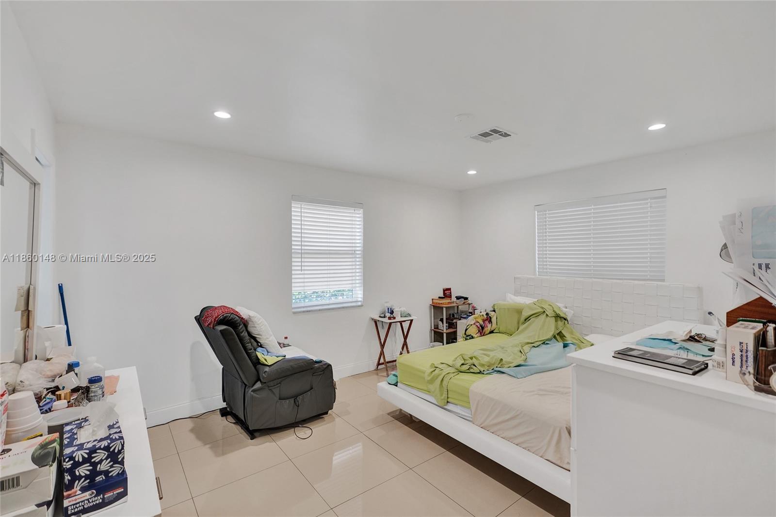 NAVARRO SUB - Residential