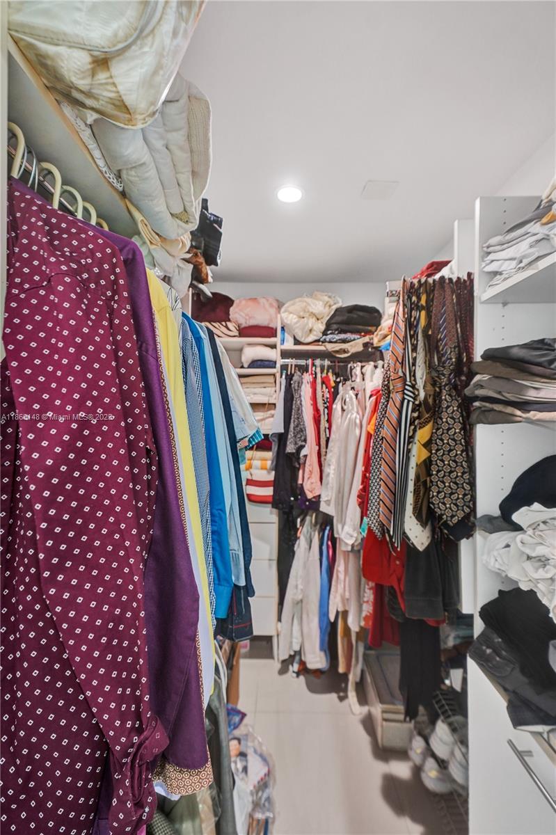 NAVARRO SUB - Residential