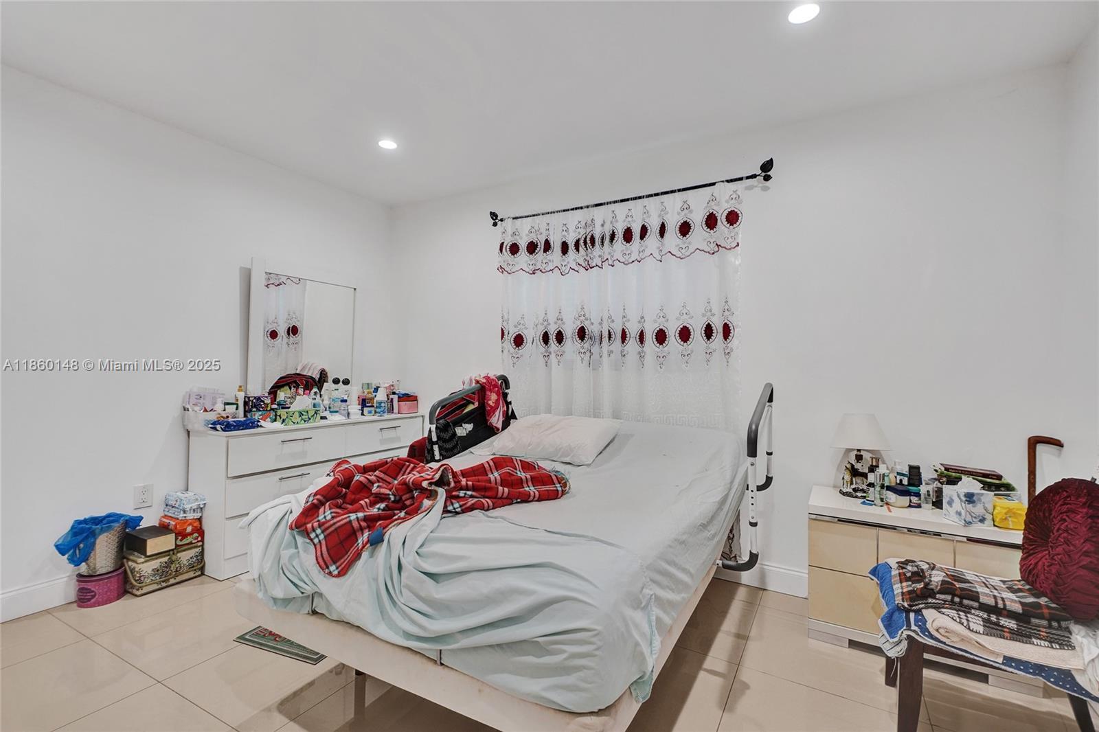 NAVARRO SUB - Residential