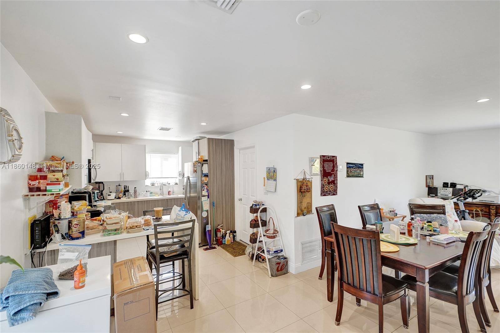 NAVARRO SUB - Residential