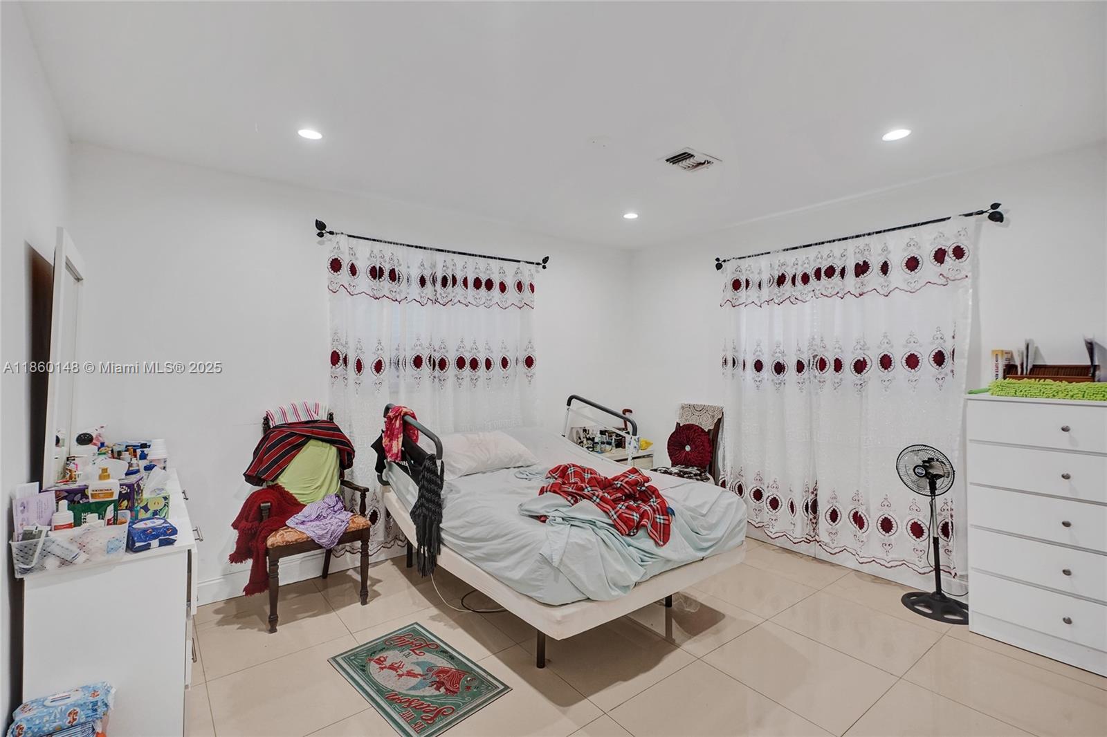 NAVARRO SUB - Residential