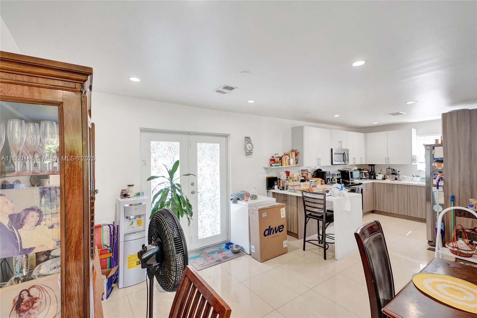 NAVARRO SUB - Residential