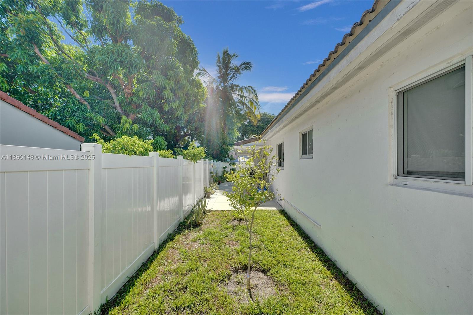 NAVARRO SUB - Residential